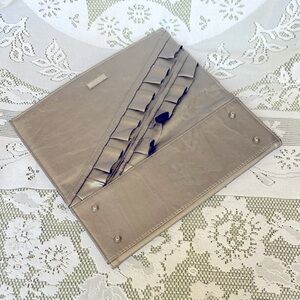 MICHE Classic Shell. Measures 18”x11.5. Fits Classic Base 5.75”x6.5”x11.75”.